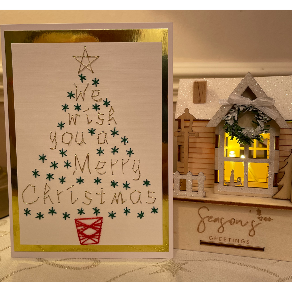 A festive Christmas tree message Neens Cards